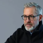 John Gianandrea is not Apple's AI savior; a replacement may be sought